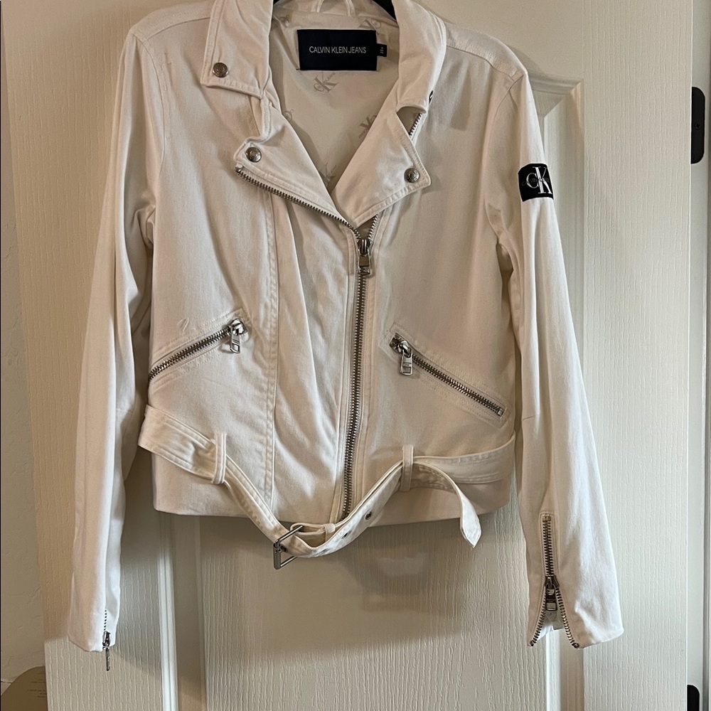 Calvin Klein Women's White Moto Jacket- size Large